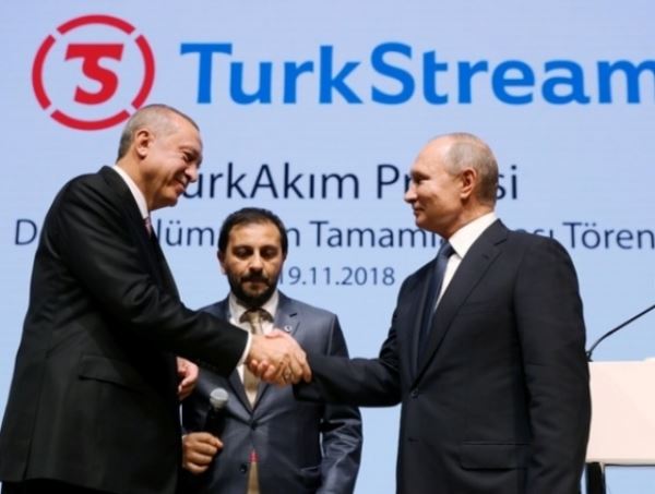 Трубопровод «Турецкий поток» проложен во «враждебной среде» - Путин