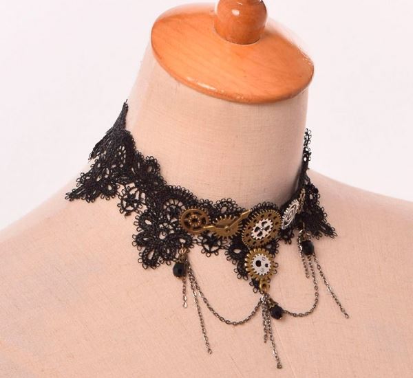 С чем носить кружевной чокер