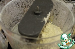 Блинные ролы с сыром и икрой