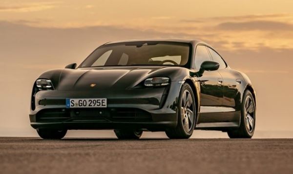 Дизайнеры Porsche помогли создать новый космический истребитель для вселенной Звездных Войн