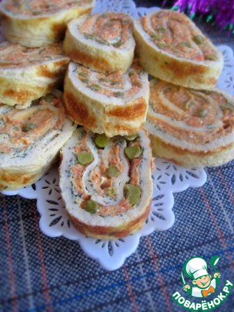 Яичный рулет с селедочной начинкой