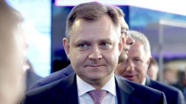 Слюсарь переизбран гендиректором ОАК еще на пять лет