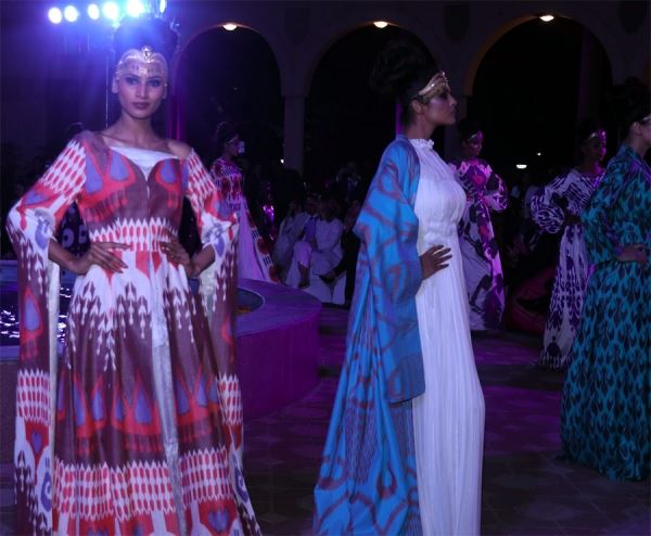 Восточные икатовые ткани в истории и современной моде