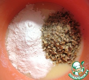 Ореховый кекс с ананасами