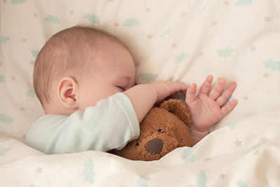 Посейдон и Дива: Названы самые редкие имена младенцев в 2019 году
              