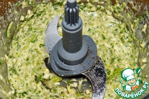 Рулька запеченная в ароматном маринаде