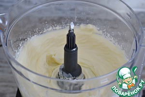 Слоеные пирожные со сметанным кремом