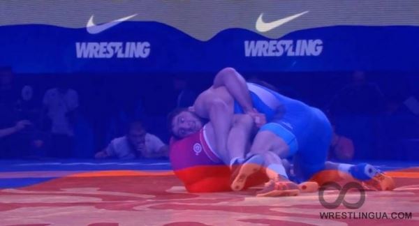 Абдулрашид Садулаев - Шариф Шарифов Видео запись финальной схватки на Чемпионате мира-2019 в Нур-Султане. Садулаев одержал победу