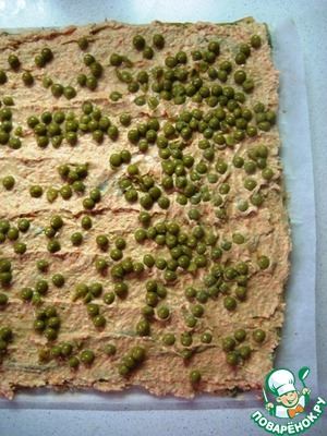 Яичный рулет с селедочной начинкой