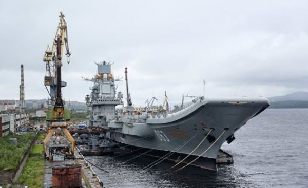 NetEase (Китай): авианосец загорелся, бомбардировщик упал – российская военная техника гибнет?