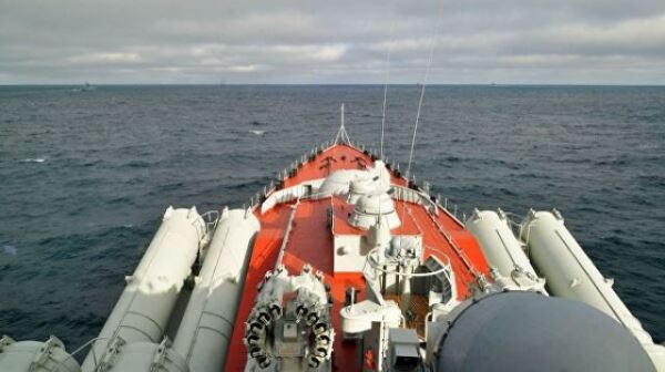 Военный эксперт об учениях в Черном море: Россия контролирует ситуацию