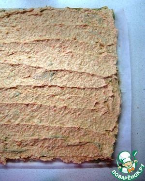 Яичный рулет с селедочной начинкой