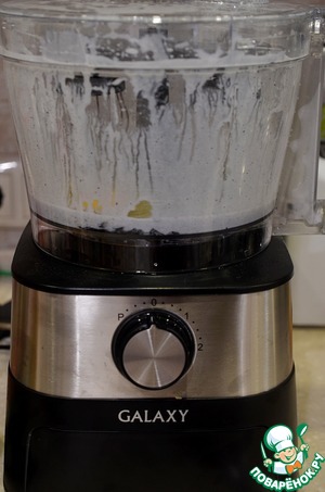 Блинные ролы с сыром и икрой